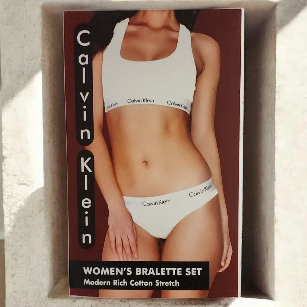 Calvin Klein White Women's Bralette Set